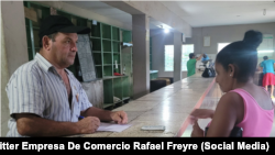 Una bodega en el municipio Rafael Freyre, de Holguín, sin productos para vender a la población.