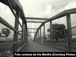 "La soledad de estar acompañada" (Foto cortesía de Iris Mariño)