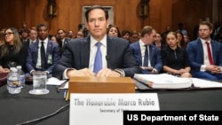 FOTO ARCHIVO. El secretario de Estado Marco Rubio testifica ante el Comité de Relaciones Exteriores del Senado de EEUU, en el Capitolio, el 20 de mayo de 2025.