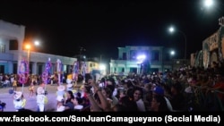 El desfile del San Juan Camagüeyano durante el apagón.