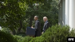 Obama anuncia "histórico" acuerdo para abrir embajadas con Cuba.