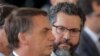 Jair Bolsonaro (izq) y su futuro canciller, Ernesto Araújo (der)