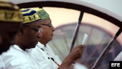 Babalawos cubanos leen la Letra del Año. (Archivo)