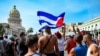 Cubanos frente al Capitolio de La Habana durante una manifestación contra el gobierno, el 11 de julio de 2021. (Yamil Lage/AFP/Archivo)