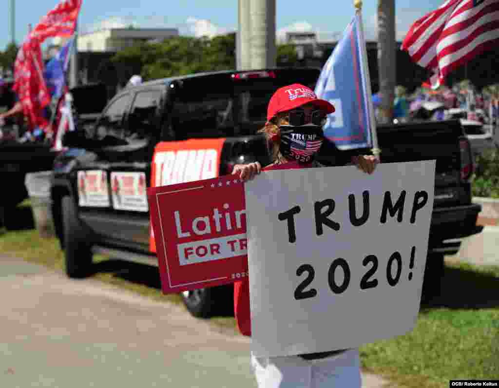 Caravana de apoyo a la reelección del Presidente Donald Trump en Miami.