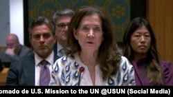 “Estos ataques [hutíes] han comprometido el libre tránsito comercial por el Mar Rojo”, señaló la embajadora Dorothy Shea, representante interina de Estados Unidos ante las Naciones Unidas. 