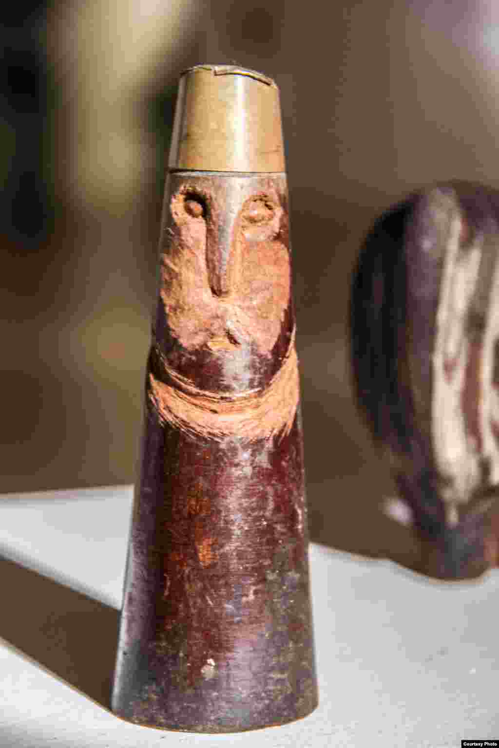 Autor: Adrián Horta (Matanzas, 1966).