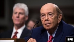 Ross, de 78 años, es presidente de WLRoss & Co que se dedica a comprar y ajustar empresas en bancarrota.