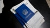 Pasaportes cubanos.