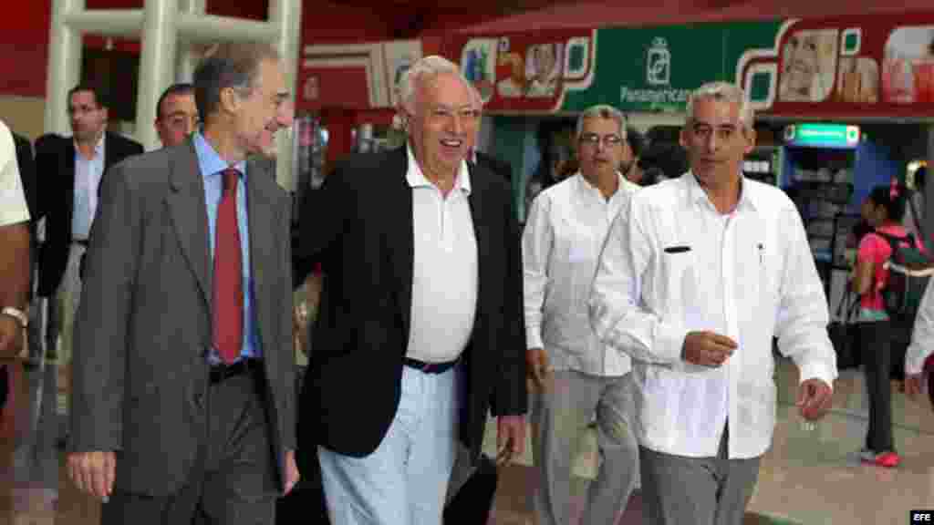 José Manuel García-Margallo llega a Cuba
