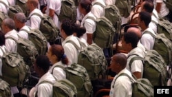 Médicos cubanos listos para ir a misión. Foto Archivo.