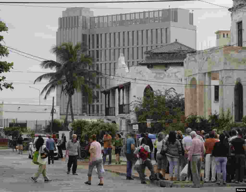 Las nuevas visas múltiples, válidas hasta cinco años, comenzaron a otorgarse a partir del 1 de agosto de 2013.