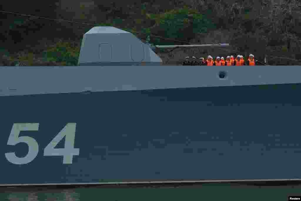 Los marines rusos del Admiral Gorshkov en La Habana. REUTERS/Alexandre Meneghini