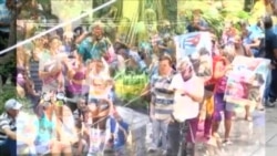 Golpes, patadas y piedras: Más violencia contra opositores este domingo Golpes, patadas y piedras: Más violencia contra opositores este domingo