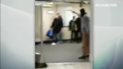 Londres investiga el apuñalamiento del metro como un incidente terrorista Londres investiga el apuñalamiento del metro como un incidente terrorista