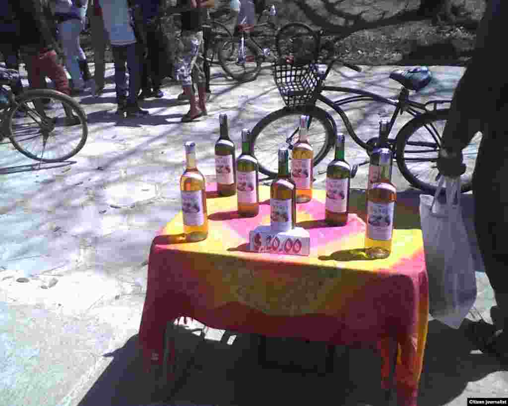 El reportero ciudadano de José R Borges recorre mercados privados de venta a la población en Cabaiguán, Sancti Spíritus.