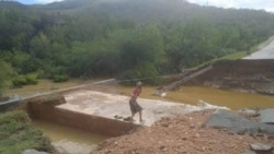 Dos médicos cubanos hablan sobre la emergencia sanitaria en la zona del desastre en Guantánamo Dos médicos cubanos hablan sobre la emergencia sanitaria en la zona del desastre en Guantánamo