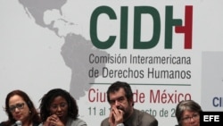 De izquierda a derecha, los integrantes de la Comisión Interamericana de Derechos Humanos (CIDH) Rose-Marie Belle Antoine, Tracy Robinson, Felipe González y Rosa María Ortiz.