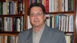 Entrevista al periodista Pedro Corzo en la revista informativa Martí Noticias AM  Entrevista al periodista Pedro Corzo en la revista informativa Martí Noticias AM